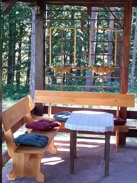 Kuća za odmor Đurđević House in Zlatibor District, Serbia