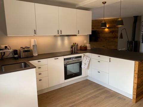 Alpine Residence, The Verbier Residences Apartment in Riddes