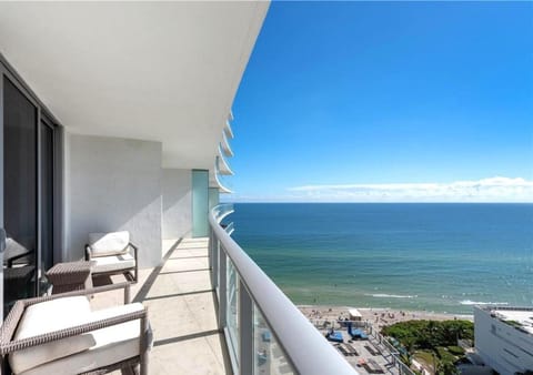 Life Resort on Miami Hollywood BeachFront by MRA Apartment hotel in Hollywood Beach