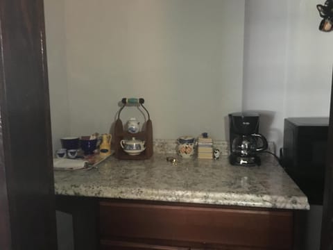 Private room in the Heart of Little Havana Vacation rental in Coral Gables