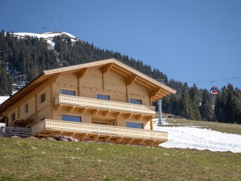 Property building, Natural landscape, Winter, Summer, Skiing, Hiking, Mountain view