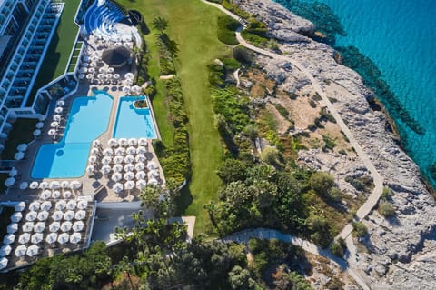 Bird's eye view, Swimming pool