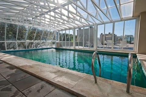 Day, Swimming pool