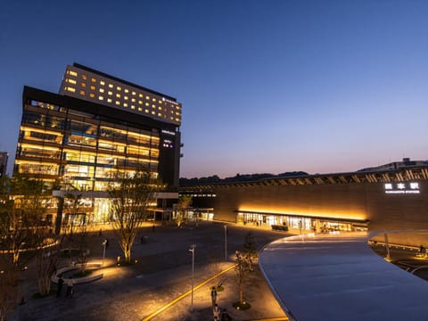 Property building, Night