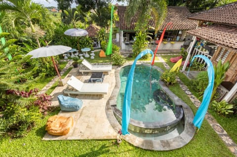 Garden, Garden view, Pool view, Swimming pool, sunbed