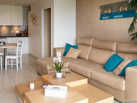 Port-Louis: Appartement T2 avec Terrasse, Parking et Wifi - FR-1-349-159 Apartment in Brittany