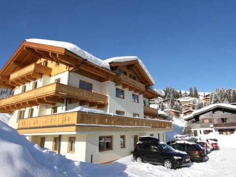 Property building, Balcony/Terrace