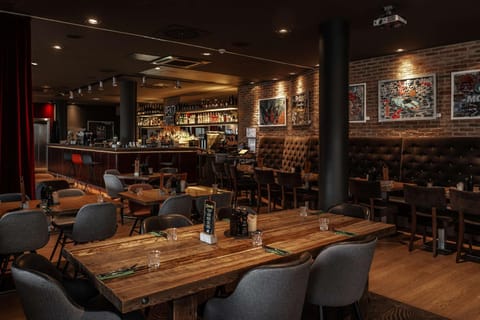 Restaurant/places to eat