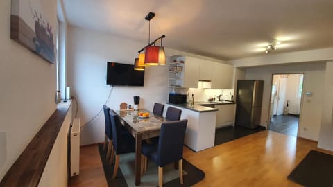 Kitchen or kitchenette, Living room, Dining area