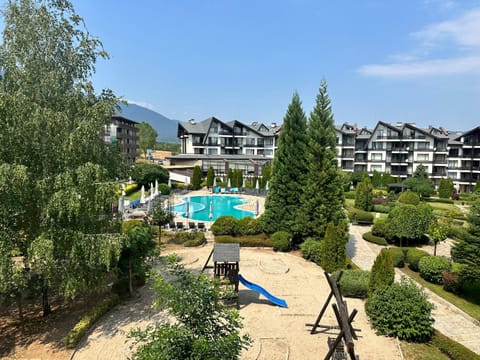 Garden, Pool view, Swimming pool, sunbed