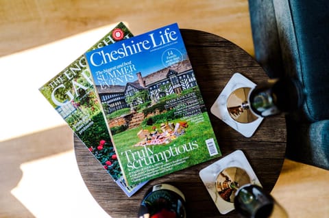 Living room, Decorative detail