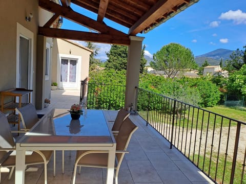 Villa La Patachou House in Malaucène