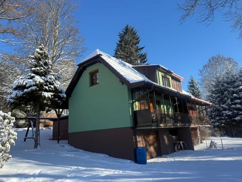 Property building, Day, Winter