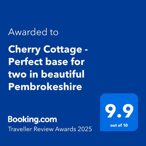 Cherry Cottage - Perfect base for two in beautiful Pembrokeshire House in Wales