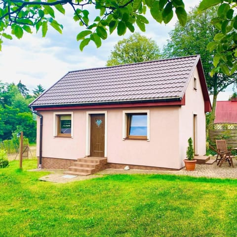 Shower, Toilet, Bed, BBQ facilities, Garden, Bathroom, View (from property/room), Balcony/Terrace, Kitchen or kitchenette, Bedroom, Pets, Pets, Garden view, children, older children, group of guests, Family