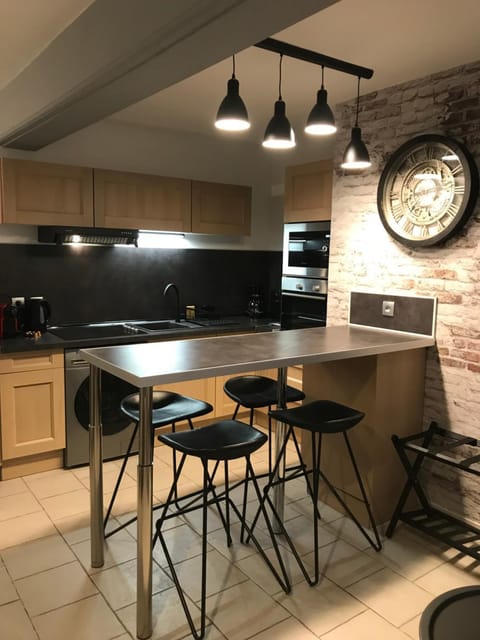 la licorne { T2 tous confort} centre ville Apartment in Normandy