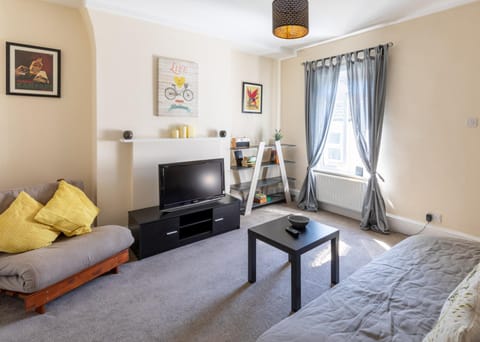 37A Parker House Apartment in Salisbury