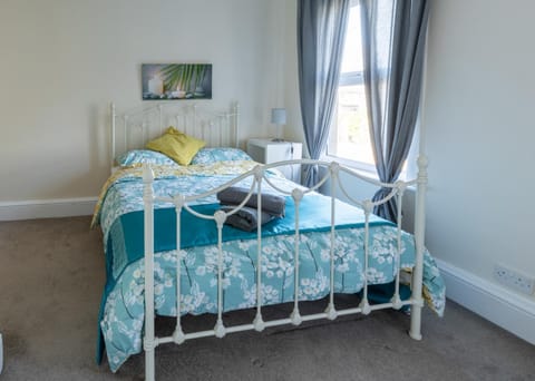 37A Parker House Apartment in Salisbury