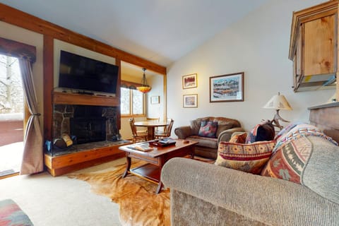 621 Tamarack Apartment in Wilson