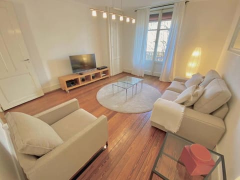 Your bright charming cocoon between lake and city Apartment in Lausanne