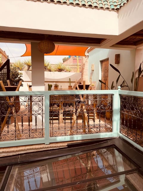 Seating area
