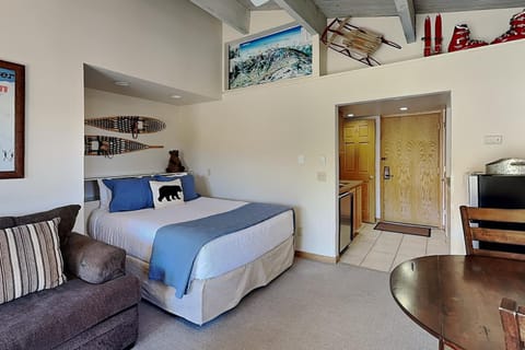 Timberline Condominiums Studio Deluxe Unit 318 House in Snowmass Village