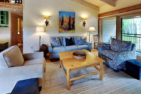Timberline Condominiums 2 Bedroom plus Loft 2 Bath Deluxe Unit A3E House in Snowmass Village