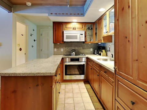 Timberline Condominiums 1 Bedroom plus Loft Deluxe Unit A3F House in Snowmass Village