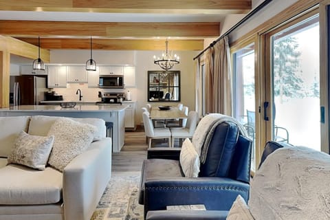 Timberline Condominiums 3 Bedroom Premier Unit B1A House in Snowmass Village