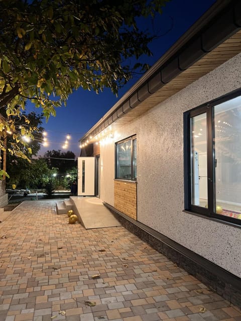 Property building, Night