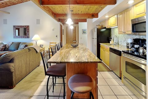 Timberline Condominiums 1 Bedroom plus Loft Deluxe Unit C3B House in Snowmass Village