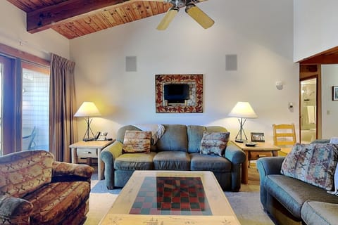 Timberline Condominiums 1 Bedroom plus Loft Deluxe Unit C3B House in Snowmass Village