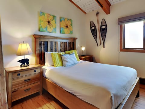 Timberline Condominiums 2 Bedroom plus Loft 3 Bath Deluxe Unit C3D House in Snowmass Village