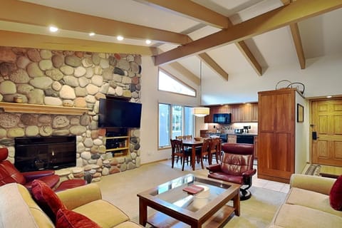Timberline Condominiums 2 Bedroom plus Loft 3 Bath Deluxe Unit C3E House in Snowmass Village
