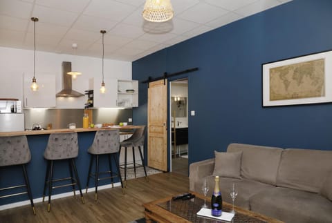 Suite Cosy Flat - Hyper-Centre avec sauna privatif Apartment in Île-de-France