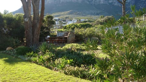 Marie's GARDEN ROOM Self Catering Accommodation Bed and Breakfast in Camps Bay