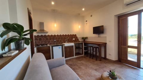 Kitchen or kitchenette, Living room