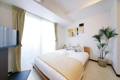 Bed, TV and multimedia