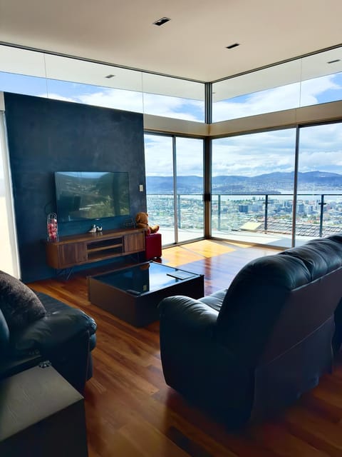 Hobart View Bed and Breakfast in Tasmania