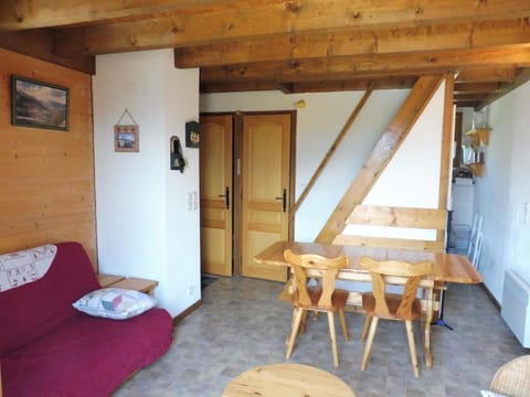 Appartement duplex cosy à Crest-Voland, 6 pers, proche pistes et garage inclus - FR-1-595-72 Apartment in Haute-Savoie