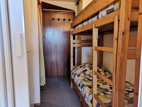 Studio cabine fonctionnel pour 6 pers. au pied des pistes - Parking inclus - FR-1-595-5 Cabin in Notre-Dame-de-Bellecombe