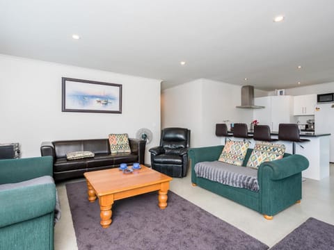 Millies Place - Mangawhai Holiday Home House in Auckland Region