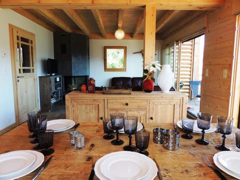 Chalet familial aux Gets, calme, parking, 8 personnes - FR-1-598-15 Chalet in Les Gets
