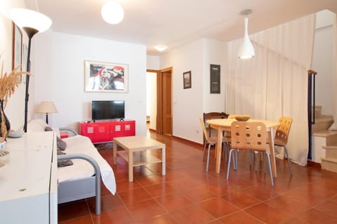 Communal lounge/ TV room, Living room