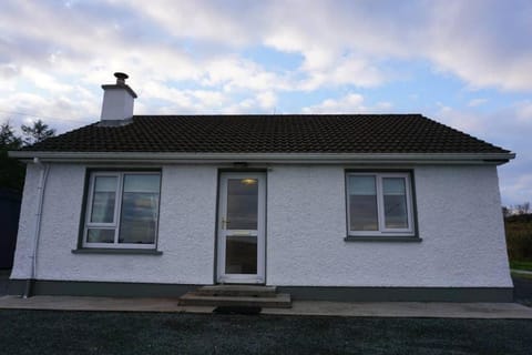 Lignaul Cottage House in County Donegal