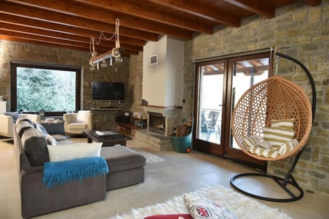 Communal lounge/ TV room, Seating area, flat iron