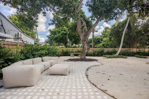 Casa Kawa lumicollection Bed and Breakfast in Fort Lauderdale