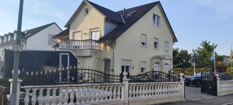 Property building, Parking