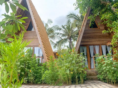 Property building, Garden