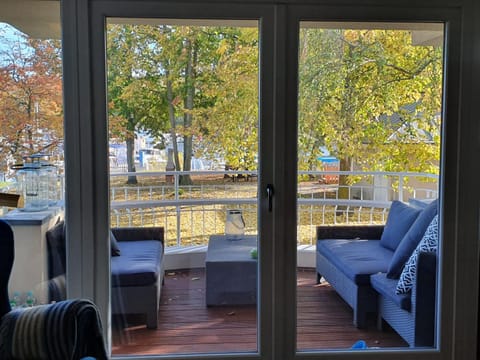 View (from property/room), Balcony/Terrace, Garden view